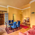 Charming Suite By The Vatican Sx